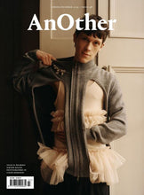 画像をギャラリービューアに読み込む, AnOther / Issue48 / Spring Summer 25 - Magazine
