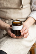 画像をギャラリービューアに読み込む, Gathered Herb Candle - harvest
