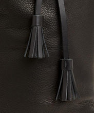 画像をギャラリービューアに読み込む, Drawstring Bag with 2 Way Shoulder Strap - L / Black - (ki:ts)