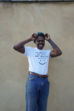 画像をギャラリービューアに読み込む, Doing OK and Not Doing OK T-shirt - Brit Bones