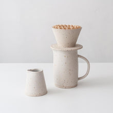 画像をギャラリービューアに読み込む, JUG - DOR & TAN