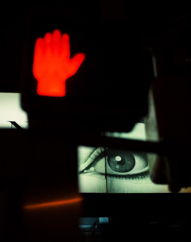 サイン付未開封 Jack Davison Photographs 特別版 Amazon.co.jp: PHOTOGRAPHS by Jack Davisonアート写真集 : おもちゃ