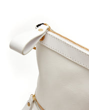 画像をギャラリービューアに読み込む, Fold Purse with shoulder strap / White - (ki:ts)