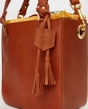 画像をギャラリービューアに読み込む, SQ Hand Bag with Pouch / Tan - (ki:ts)