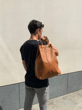画像をギャラリービューアに読み込む, Tie Shopper - M / Whisky - (ki:ts)