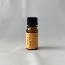 画像をギャラリービューアに読み込む, エッセンシャルオイル  クスノキ 5ml - BLACK LETTERS