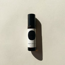 画像をギャラリービューアに読み込む, Perfume Oil / Space | Intuitive - a conscious edit