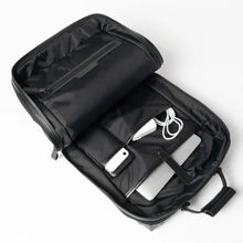 画像をギャラリービューアに読み込む, 【ロンドン限定モデル】Trunk Backpack / Black - (ki:ts) x WWS