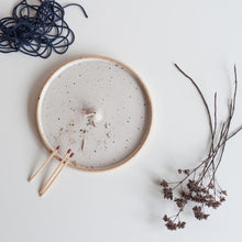 画像をギャラリービューアに読み込む, INCENSE HOLDER / SPECKLED - DOR & TAN