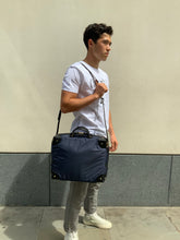 画像をギャラリービューアに読み込む, Travel Trunk - L / Navy - (ki:ts)