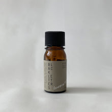 画像をギャラリービューアに読み込む, エッセンシャルオイル  ヒバ 5ml - BLACK LETTERS