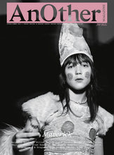 画像をギャラリービューアに読み込む, AnOther / Issue 42 / Spring Summer 22 - Magazine