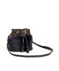 Drawstring Shearling Bag with 2 Way Shoulder Strap - S / Navy Shearling & Black - (ki:ts)